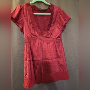 BCBGMaxAzria Burgundy V-Neck Luxurious Silk Blouse